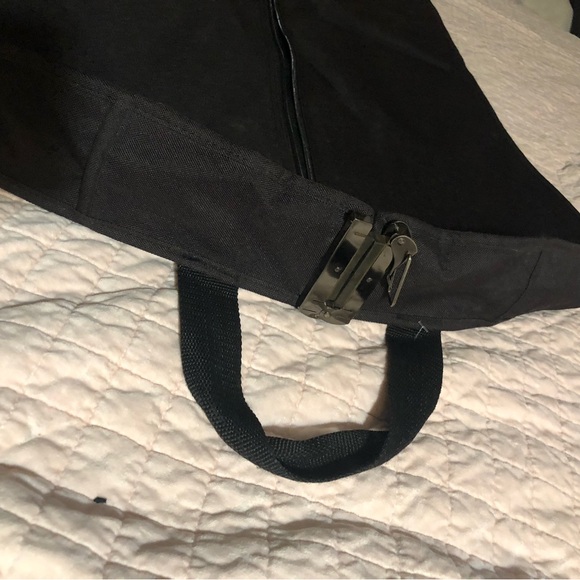 Heavy duty Garment Bag - Picture 8 of 9